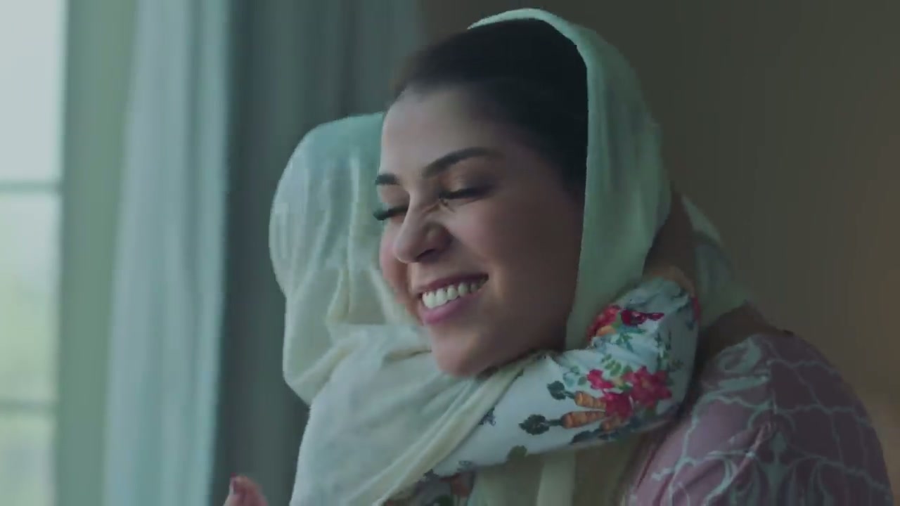 A warm moment from the Tata Motors Ramadan Kareem film